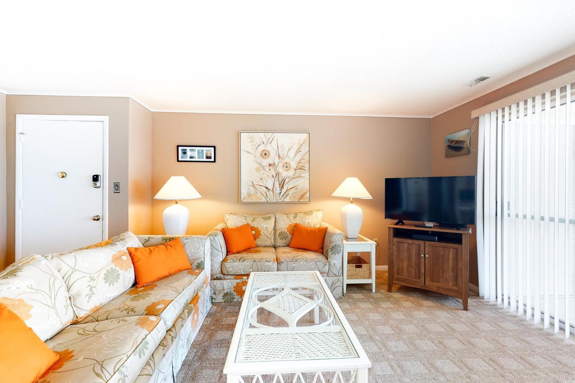Thunder Island Condos II Ocean City Room photo