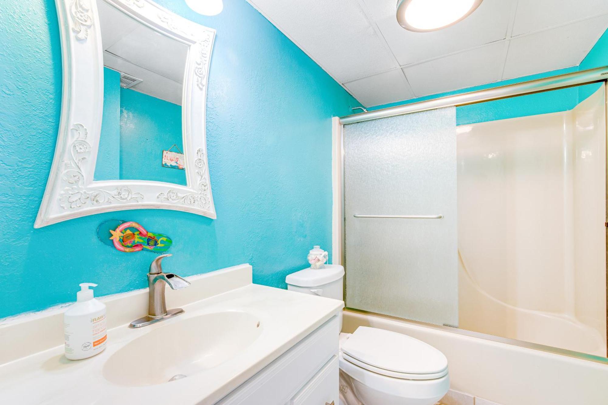 Thunder Island Condos II Ocean City Room photo